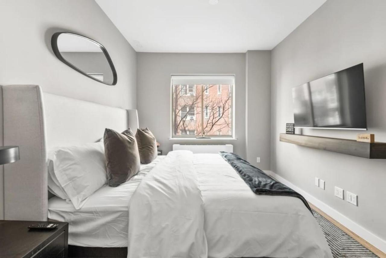 Top Notch 2Br Suite Minutes To Central Park นิวยอร์ก ภายนอก รูปภาพ