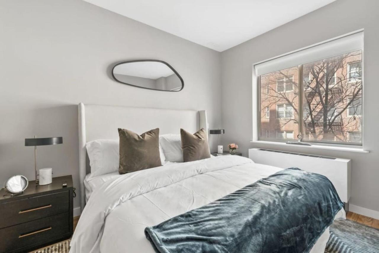 Top Notch 2Br Suite Minutes To Central Park นิวยอร์ก ภายนอก รูปภาพ